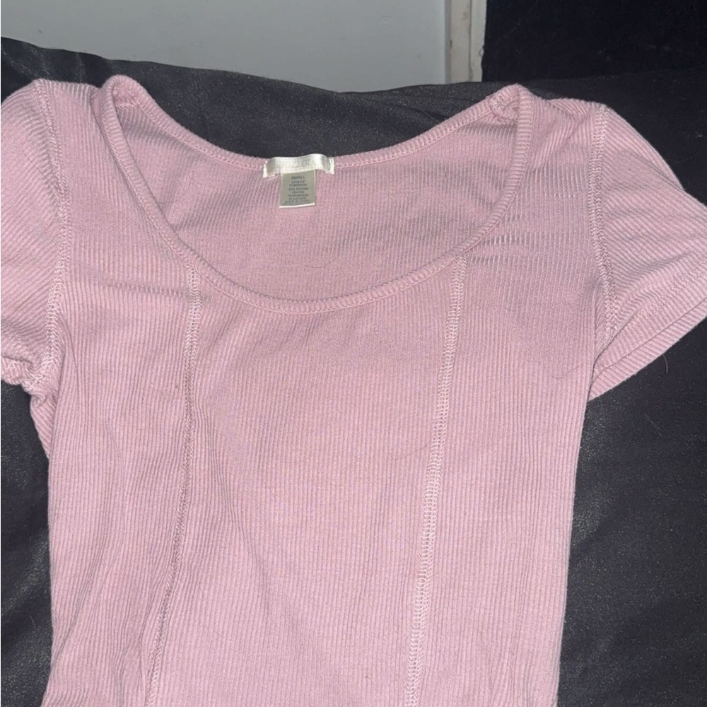 Women's Pink Ribbed Top - Picture 2 of 2